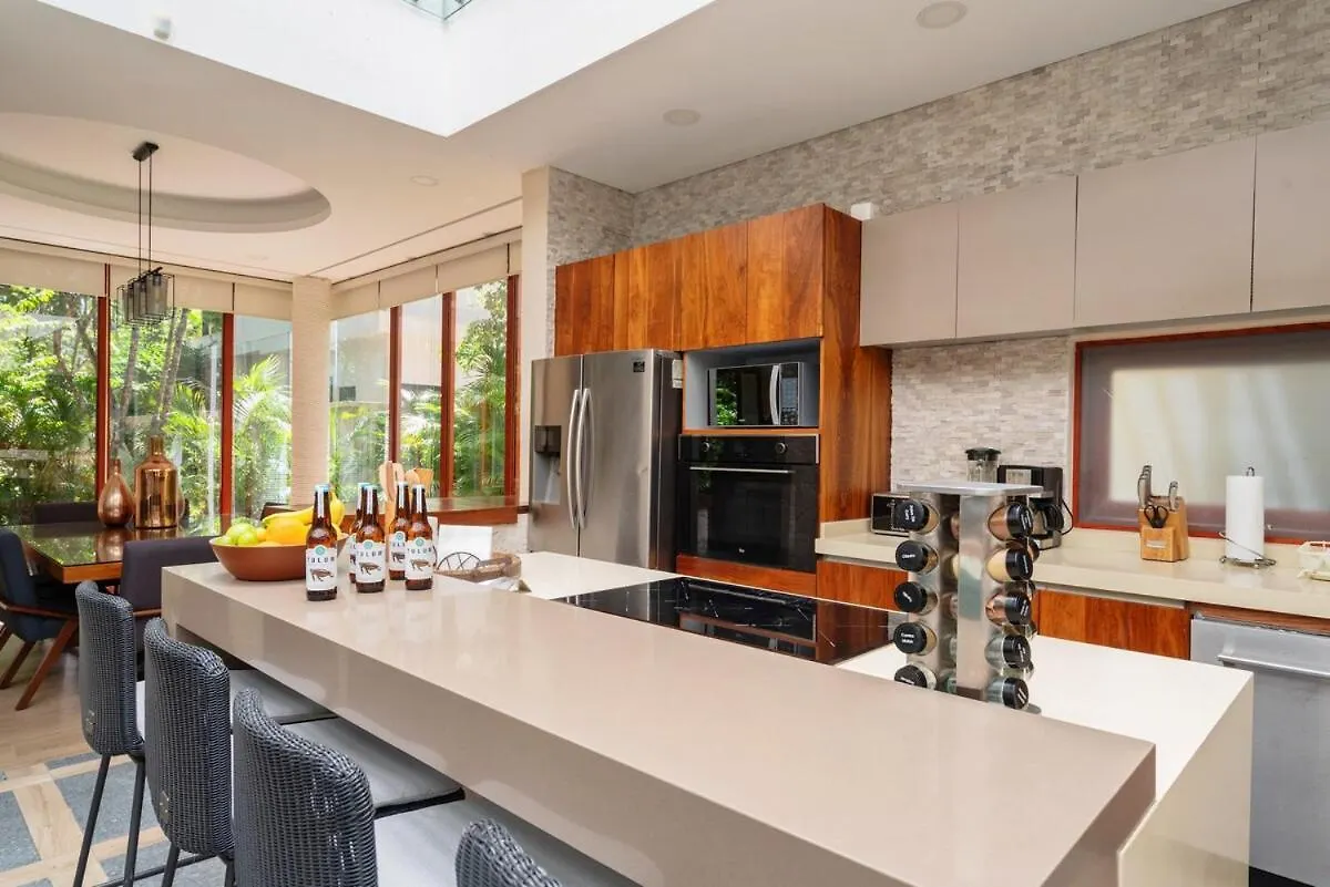 9Br Luxury Villas Aldea Zama, Private Pools & Gym! Tulum Pueblo Mexico
